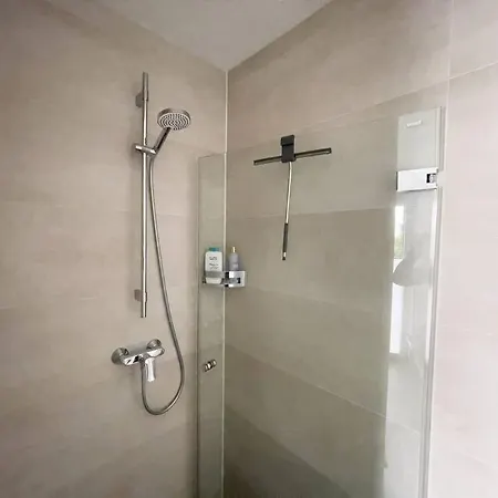 Villa Dreamy Vibes Mit Privatem Pool & Rheinblick Niederkassel