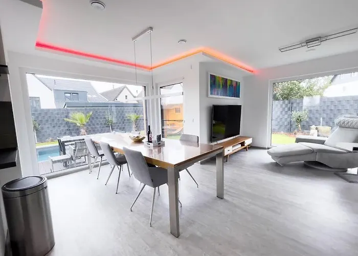 Villa Dreamy Vibes Mit Privatem Pool & Rheinblick